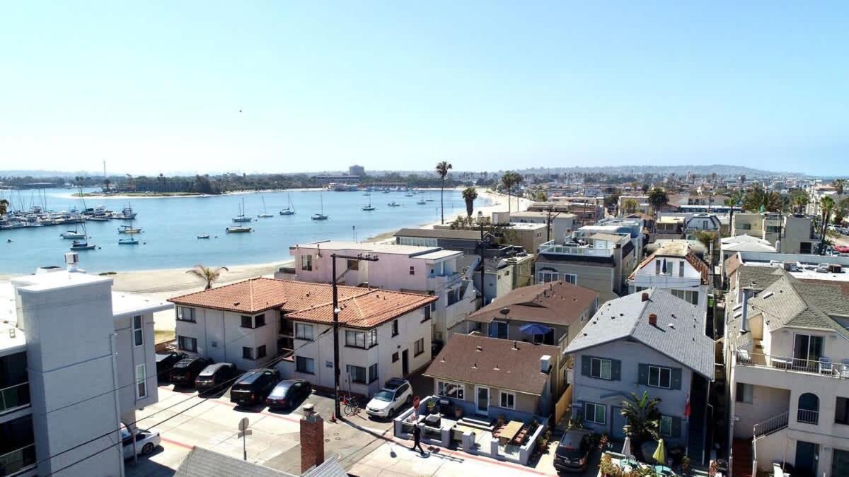 2bed 2bath Steps To The In Mission And Bay * San Diego